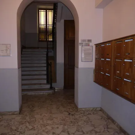 公寓 Barla 3 - A Spacious One Bedroom Near Place Garibaldi *