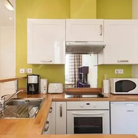 Barla 3 - A Spacious One Bedroom Near Place Garibaldi *