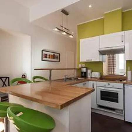 Barla 3 - A Spacious One Bedroom Near Place Garibaldi *