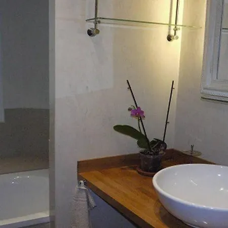 公寓 Barla 3 - A Spacious One Bedroom Near Place Garibaldi 尼斯