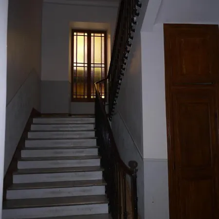 Barla 3 - A Spacious One Bedroom Near Place Garibaldi *